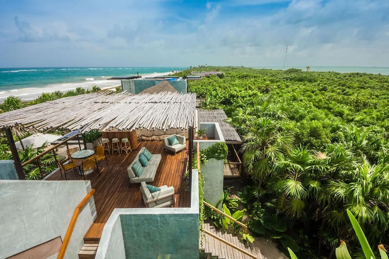 Luxury Beachfront Villa In Sian Kaan Tulum 0*,